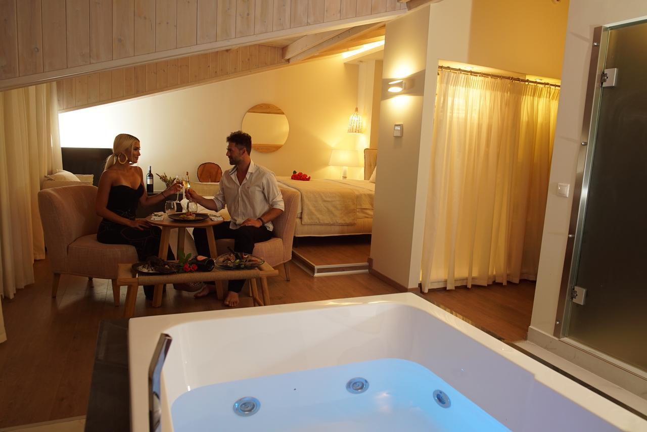 Executive Suite with Mt Olympus View