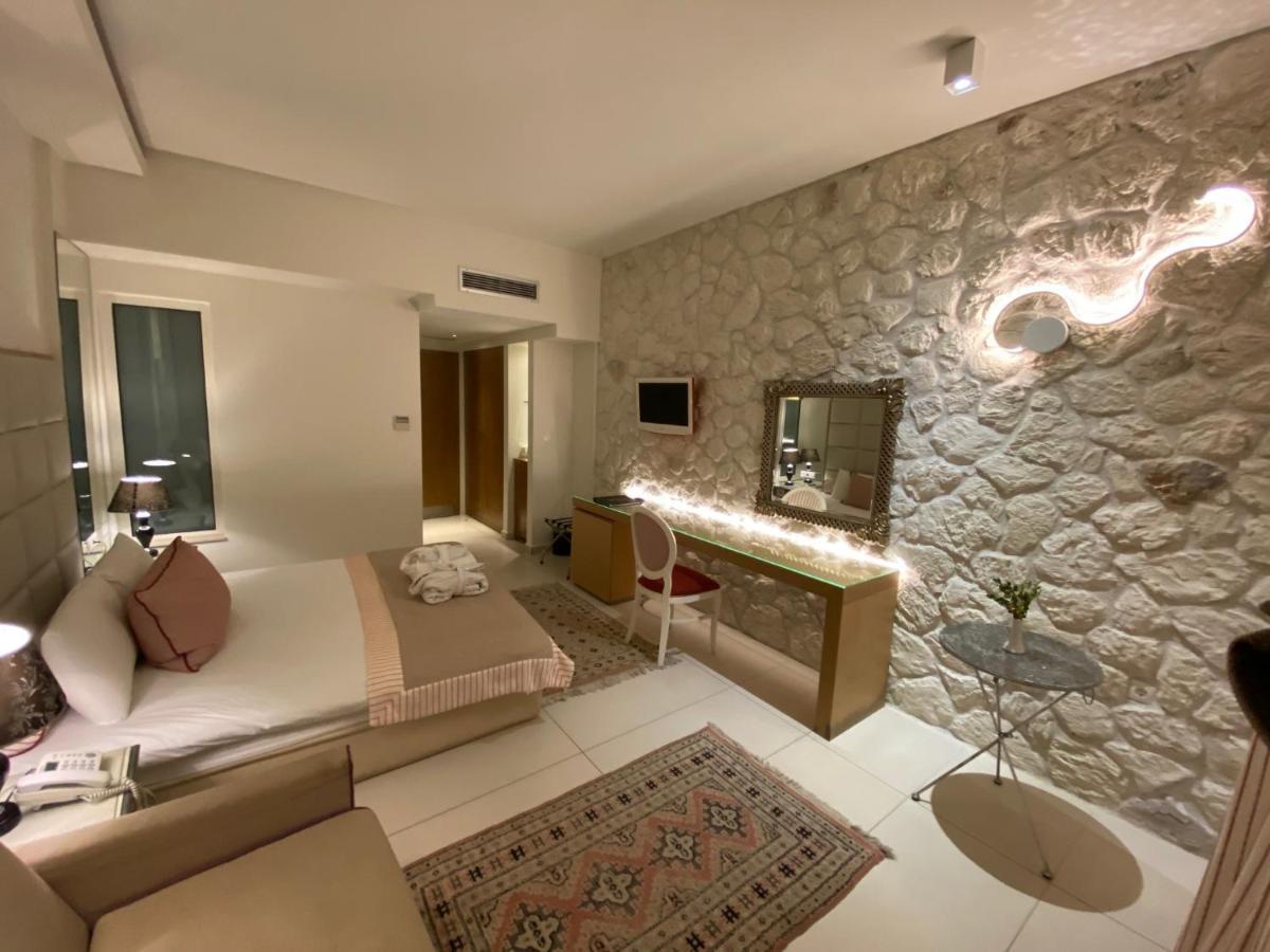 Economy Double or Twin Room